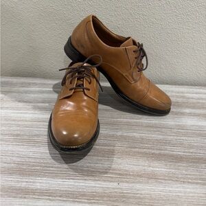 Classic Tan Leather Men's Shoes